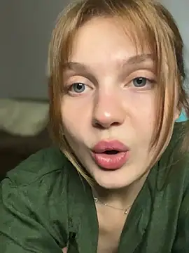 Emaline_Fane Live XXX Chat