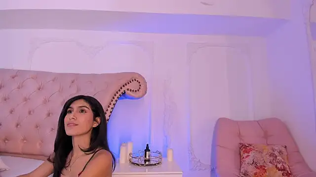 LucianaBlanco_'s Live XXX Chat