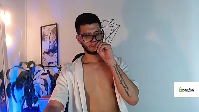 Colby_brown03のライブXXXチャット