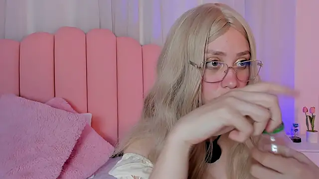 sweett_fire Live XXX Chat