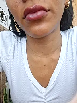 Doll_Loren's Live XXX Chat