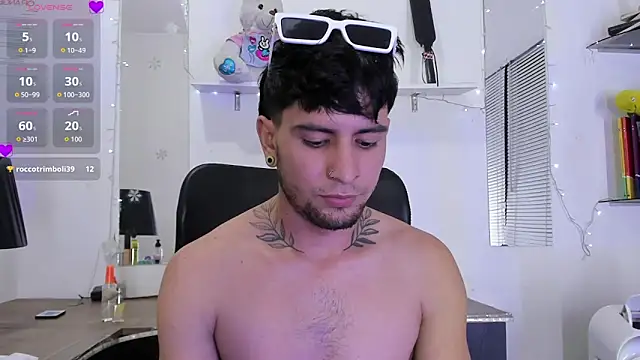 StefanoBigCock's Live XXX Chat