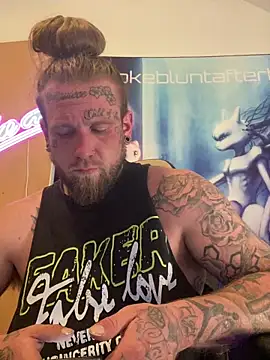 Smokebluntafterblunt Pertunjukan Webcam