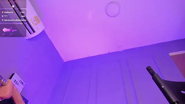 nikkita_dragon_'s Live XXX Chat