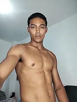 Demiansteven2 在線直播表演