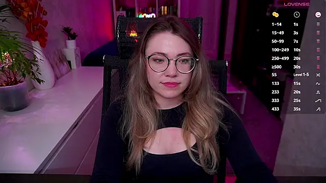 RemyCute's Live XXX Chat