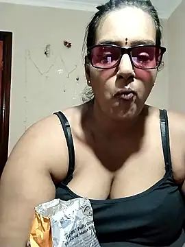 Foxybaby420 Live XXX-Chat
