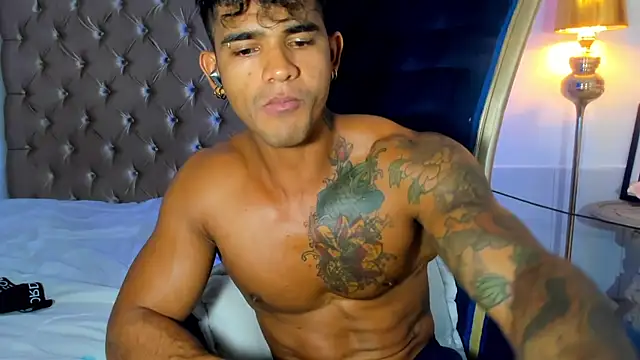 Show de webcam de antonio__444