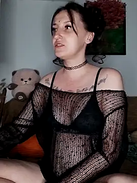 Chat +18 de Goddessm00n1 ao vivo
