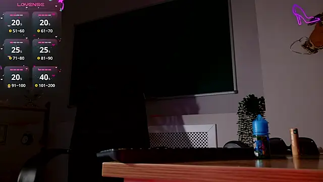 ClaireMathis Live XXX-chat