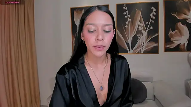 AmaliaCrus' Live XXX Chat