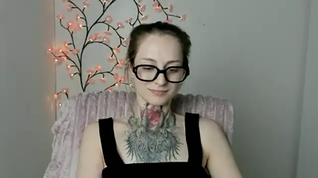Esmi_Winter's Live XXX Chat