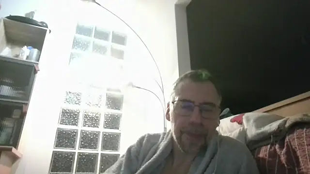 ptitcanard60600's Webcam Show