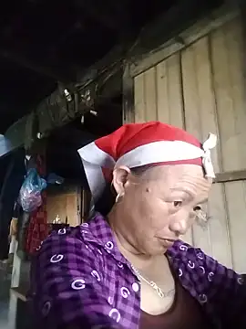 Lucie_Fuzk 现场XXX聊天