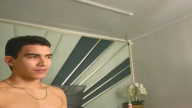 Sebastian_Vega's Live XXX Chat