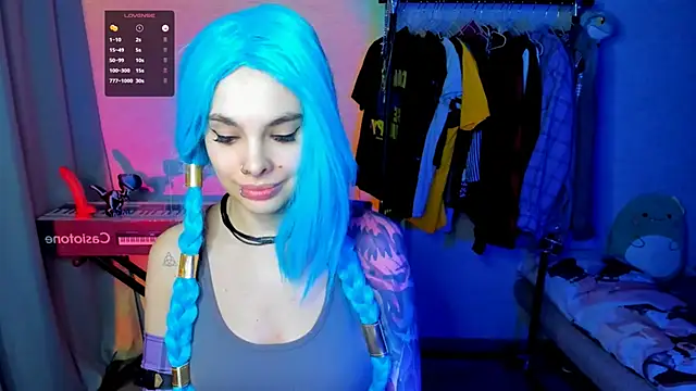 XXX chat uživo modela Tea_Rex