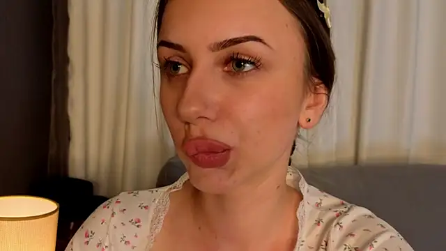 thelittlecowgirl's Live XXX Chat