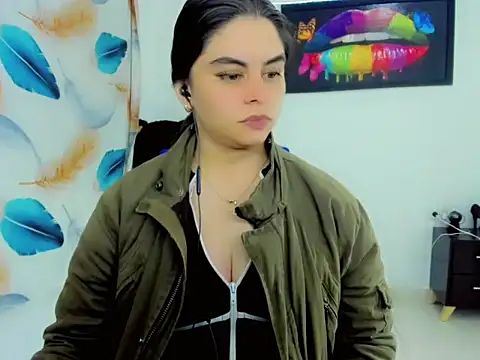 Show de Maddi_ivanova2026 na webcam