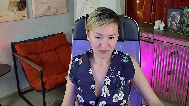 DonnaSmitth's Live XXX Chat