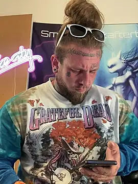 Smokebluntafterblunt webkamerás műsora
