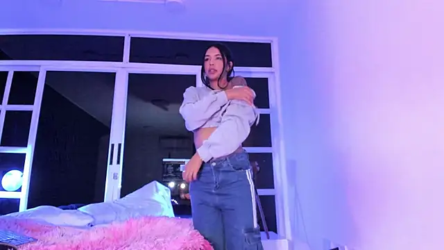 XXX chat uživo modela AntonellaRossi
