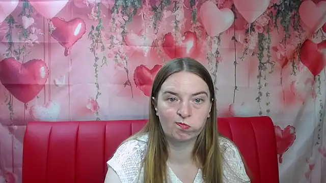 FreyaDak Chat XXX in diretta