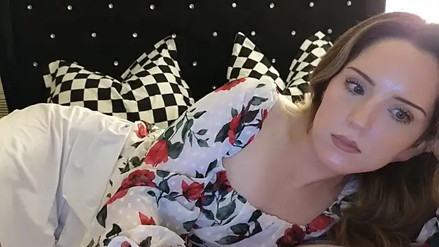 sexylilly69 即時 XXX 聊天