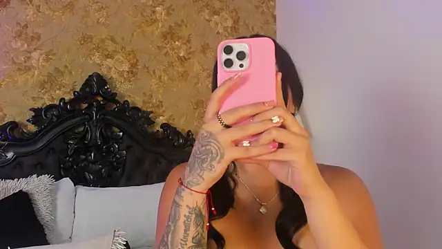 دردشة alanna_blaze الجنسية المباشرة