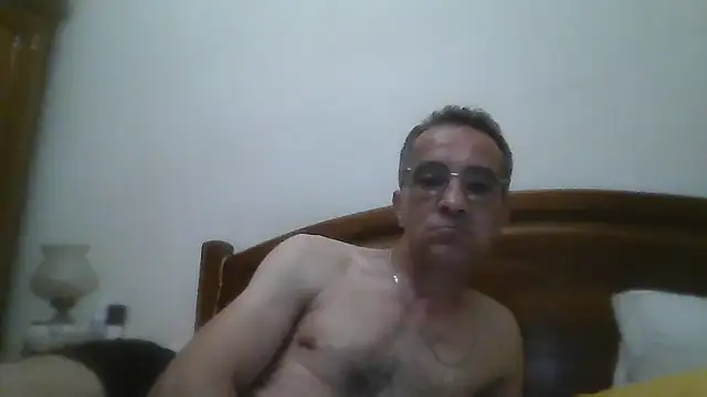 Chat +18 de Rochinha73 ao vivo