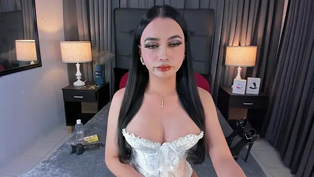 MiaMow Pertunjukan Webcam