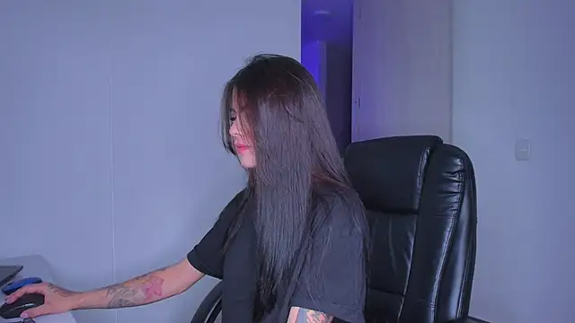 Lisegg_'s Live XXX Chat