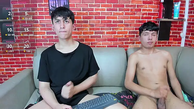 Show de Hoot_boyss_ na webcam