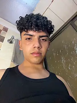 Show de OMZ_ na webcam