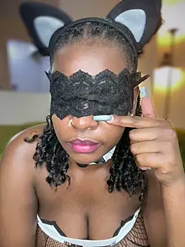 ScarletMuseX – Naživo XXX chat