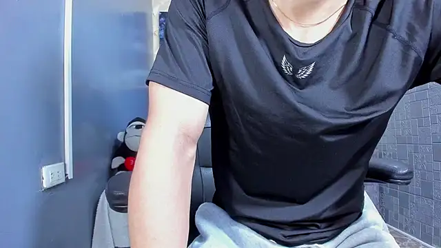 ElanGiraldo 网络视讯表演