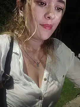 miss_berlyn's Live XXX Chat