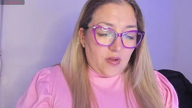 Naty_Mature_ – Kamerová šou