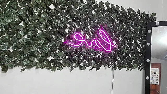 Sofia_Franco_'s Live XXX Chat