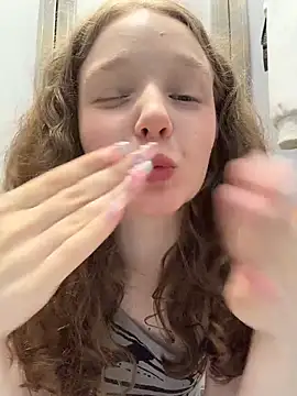 Онлайн чат XXX outside_rosy