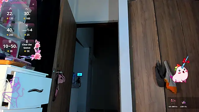 SkyeGabbyRose webcam show