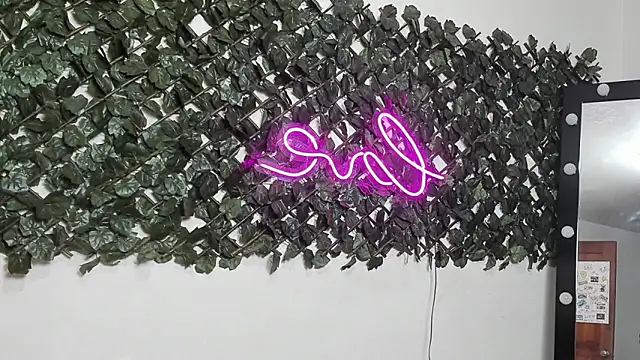 Sofia_Franco_'s Live XXX Chat