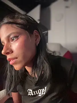 XXX chat uživo modela Aimar_LS
