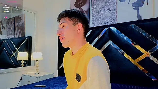 แชท XXX สดของ Un_Sluttyy