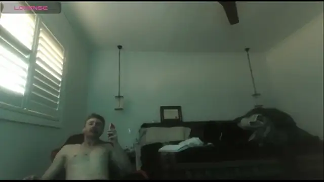 OFFICAL_DICKEDDOWNUNDER Show Webcam