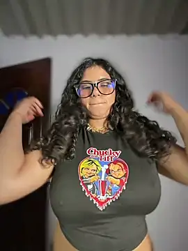 Czat XXX na żywo – Simone_Miller