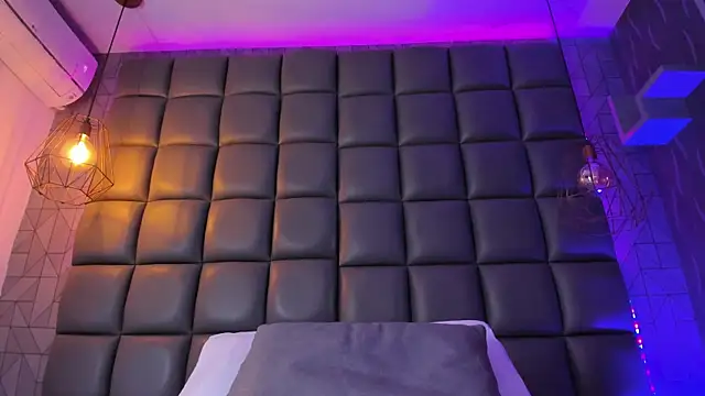 megan_woll Chat XXX in diretta