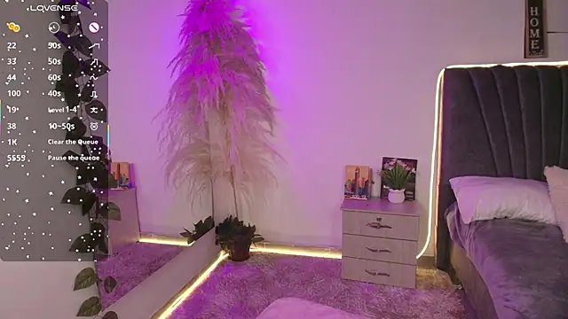 miaoconell's Live XXX Chat
