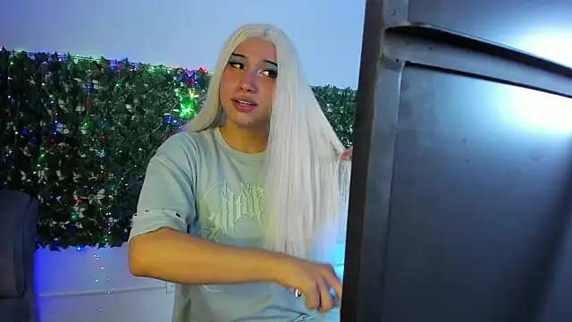 XXX chat uživo modela AngelFlexxx