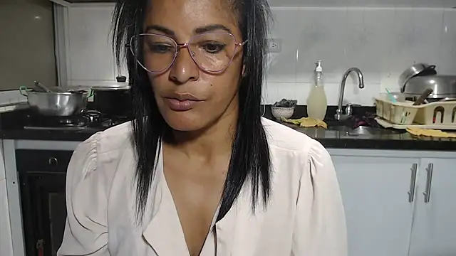 kateleyagrey 现场XXX聊天