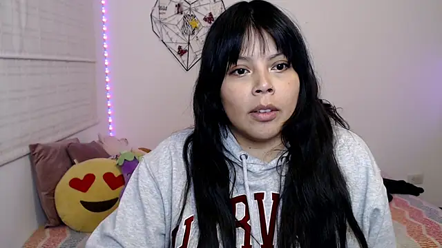 Онлайн чат XXX EllieMoonX